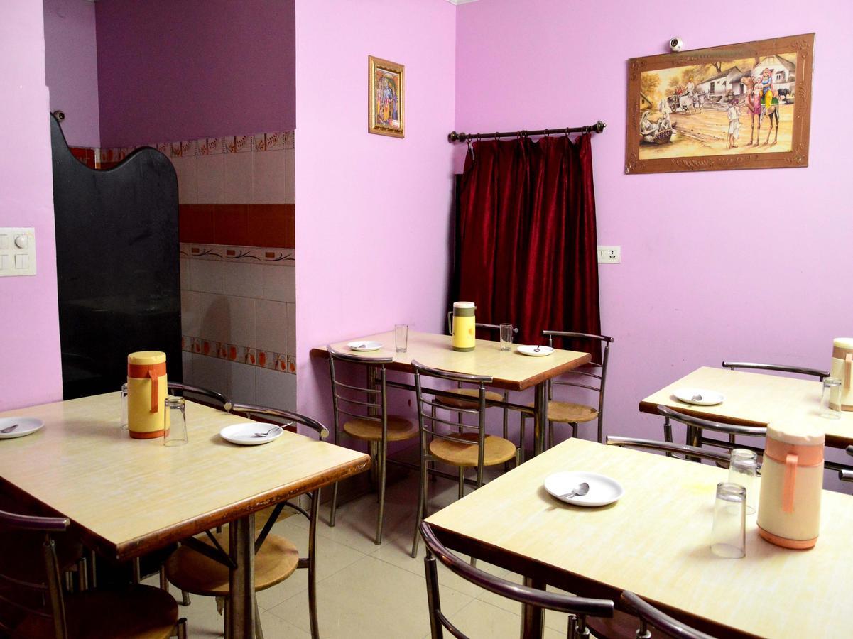 Oyo 6179 Hotel Aarjee Crescent Jaipur Extérieur photo