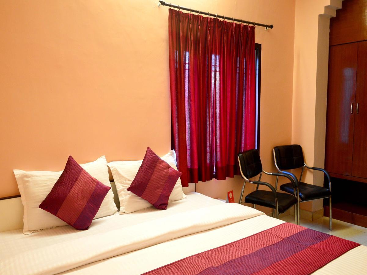Oyo 6179 Hotel Aarjee Crescent Jaipur Extérieur photo